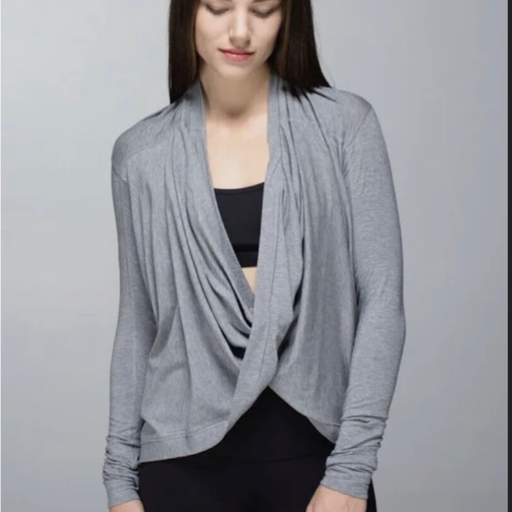 Lululemon women’s wraparound sweater